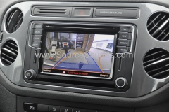 VW Tiguan 2016 reverse camera 005