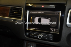 VW Touareg 2012 reverse camera upgrade 007
