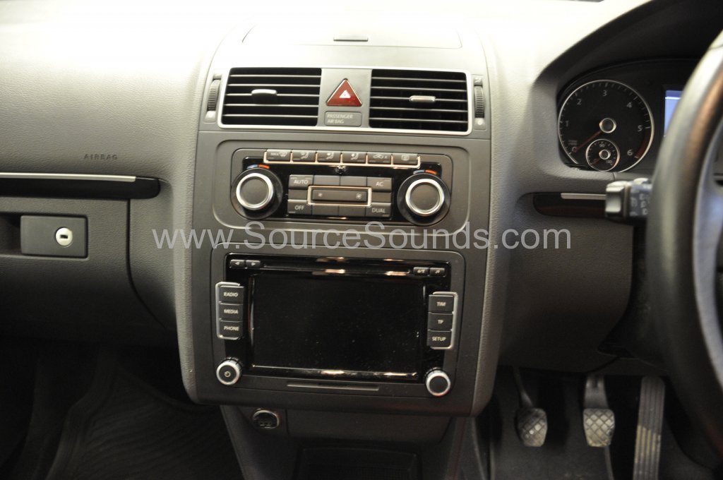 VW Touran 2011 bluetooth upgrade 003