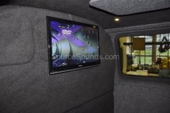 vw-transporter-2009-audio-video-upgrade-010