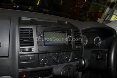 vw-transporter-t5-2012-screen-fit-002