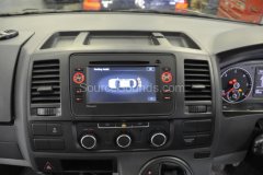 vw-transporter-t5-2012-screen-fit-006