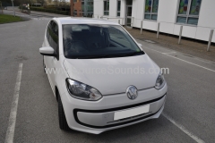 VW Up 2012 retro fit navigation 001